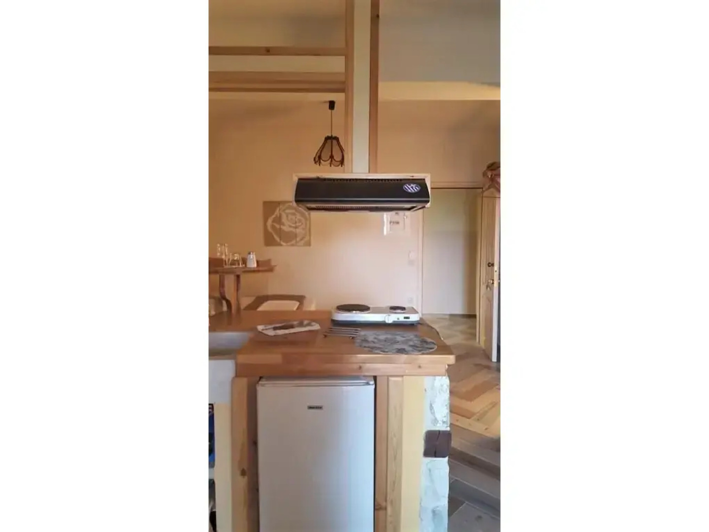 Victoria's Country Apartments