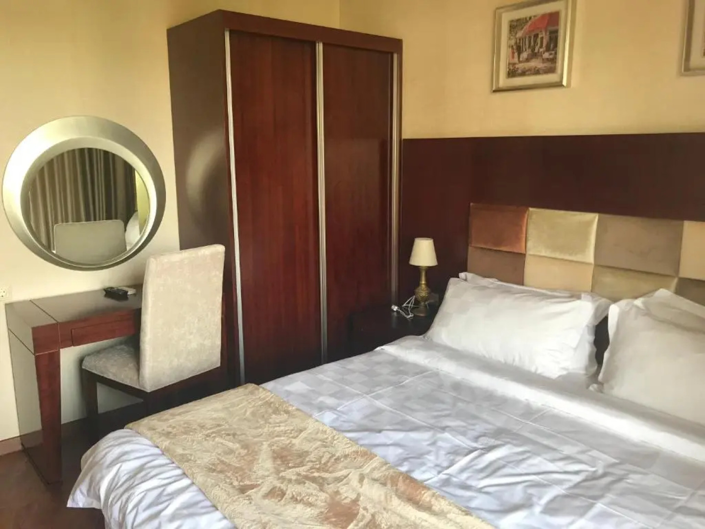 Ana's Apartment in Chakvi Oasis