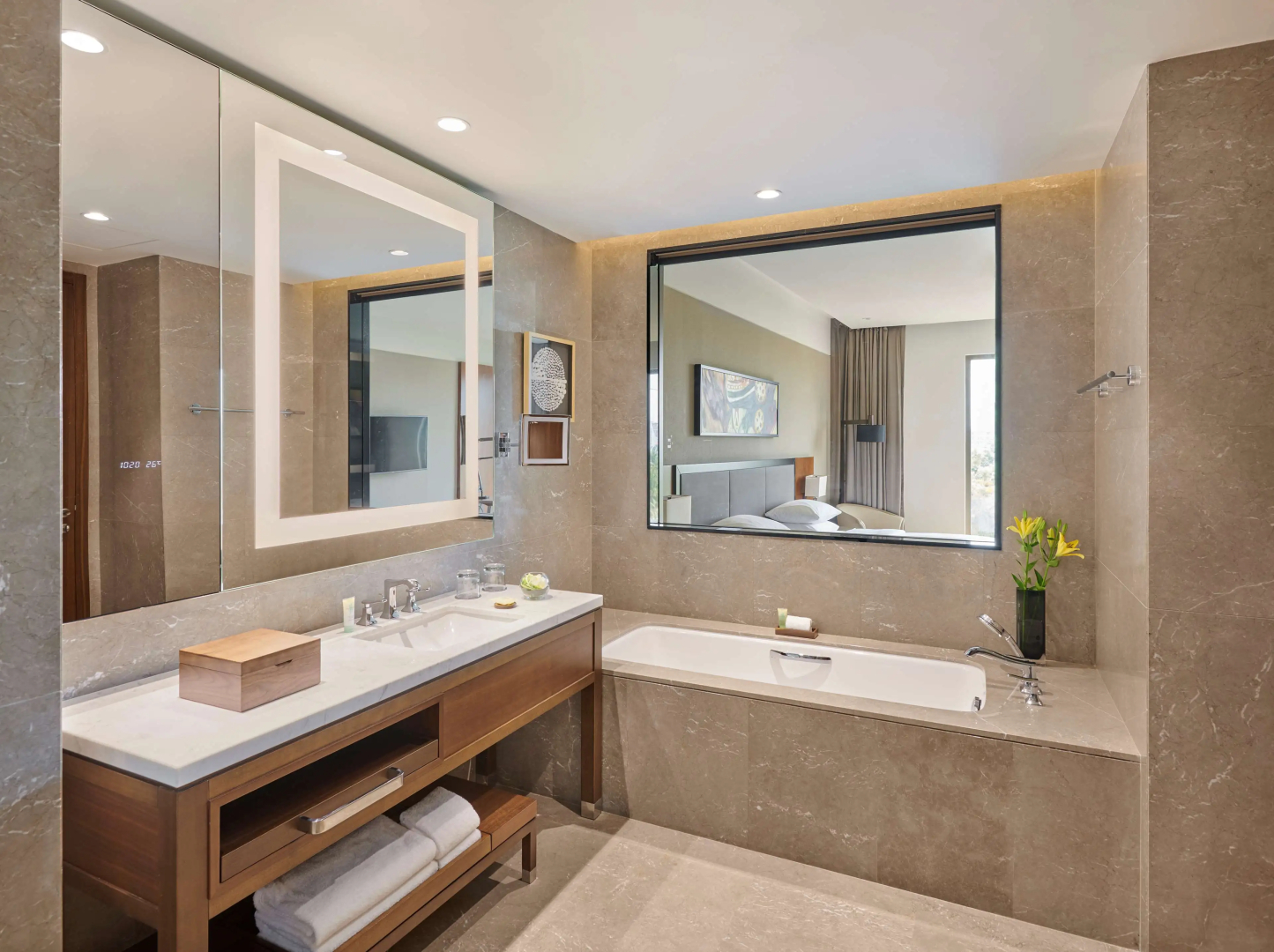 Grand Hyatt Kochi Bolgatty