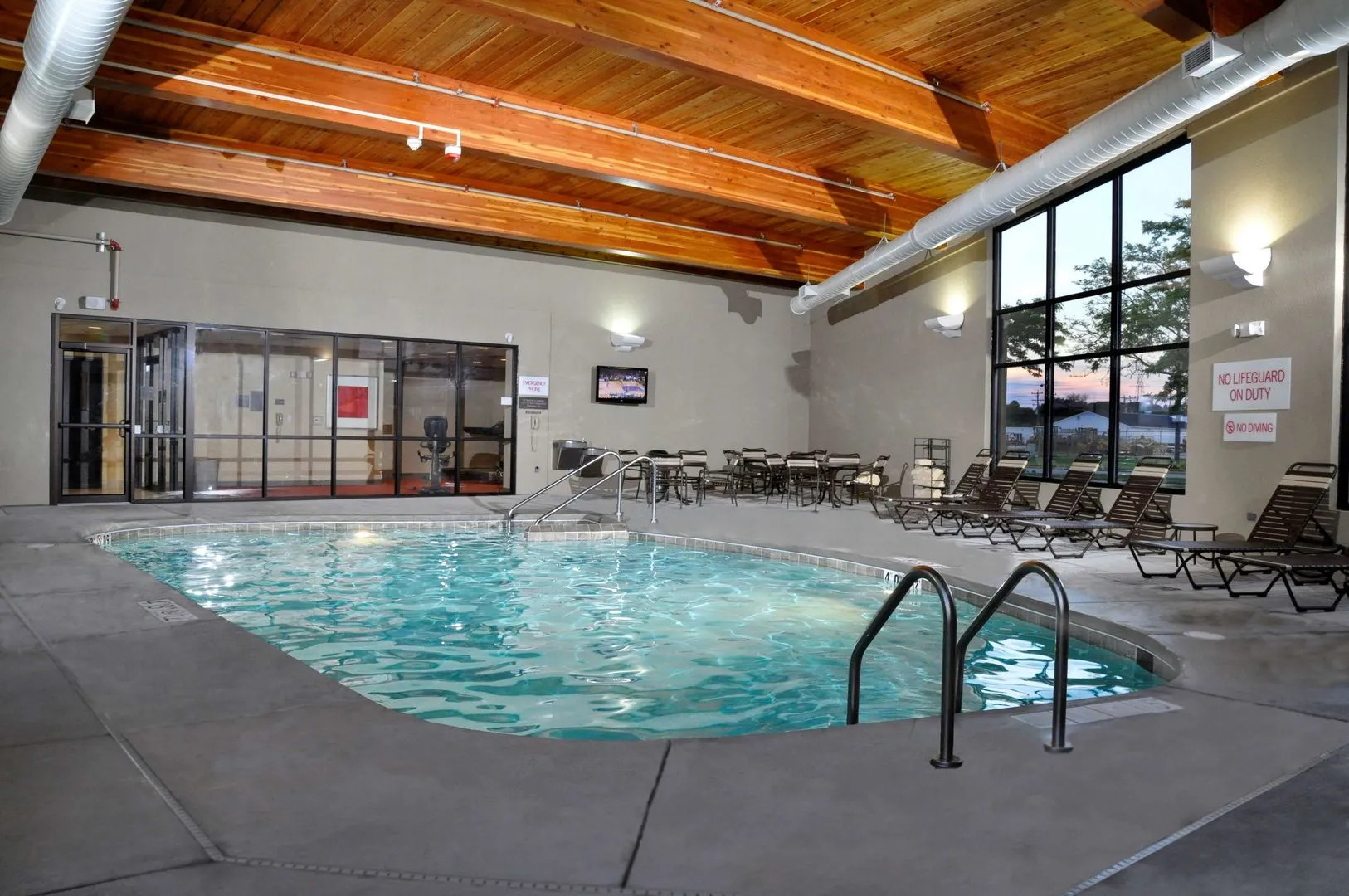 Comfort Suites Milwaukee West