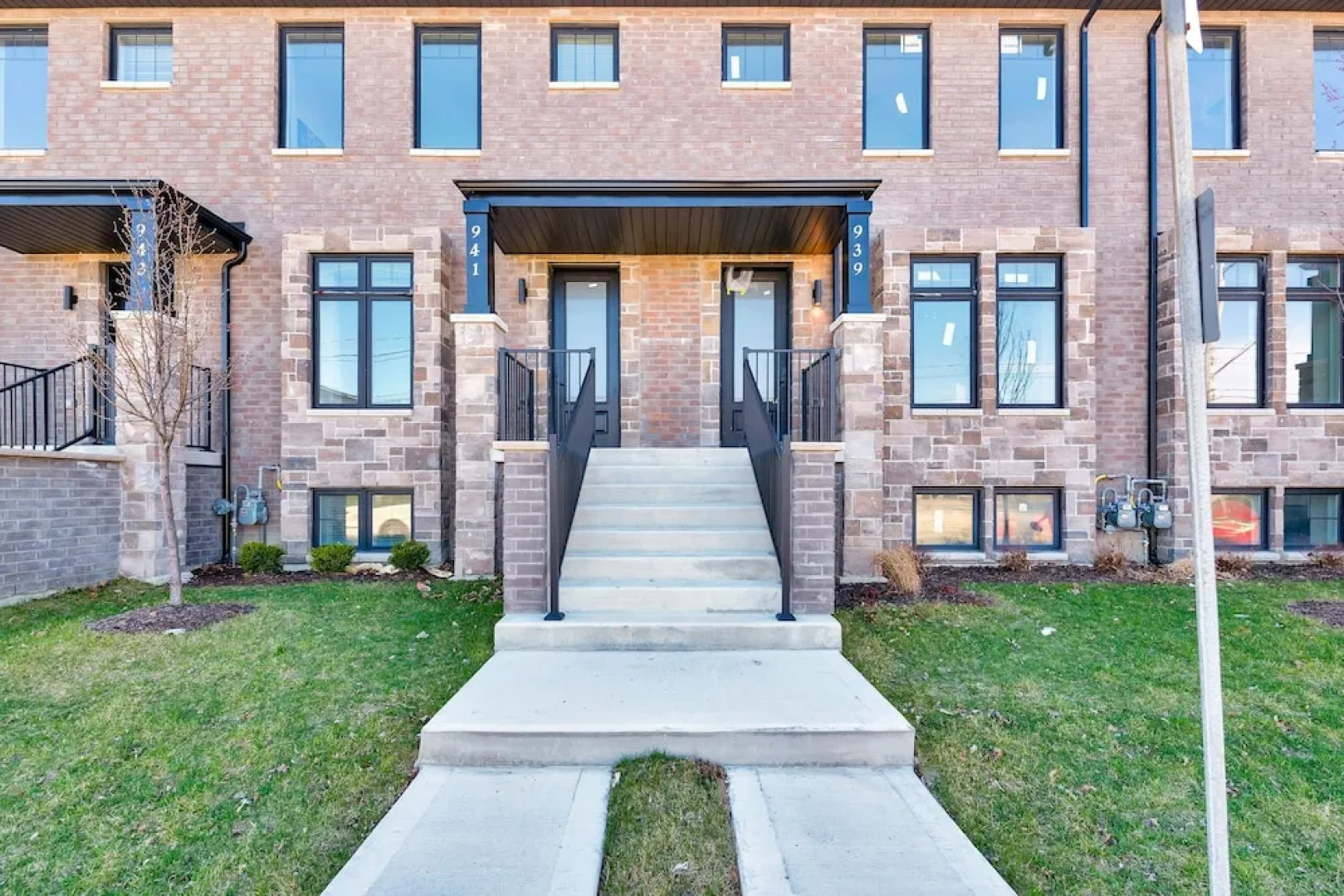 GLOBALSTAY. Unique New Townhomes for 16 Guests. HOT TUB, BBQ