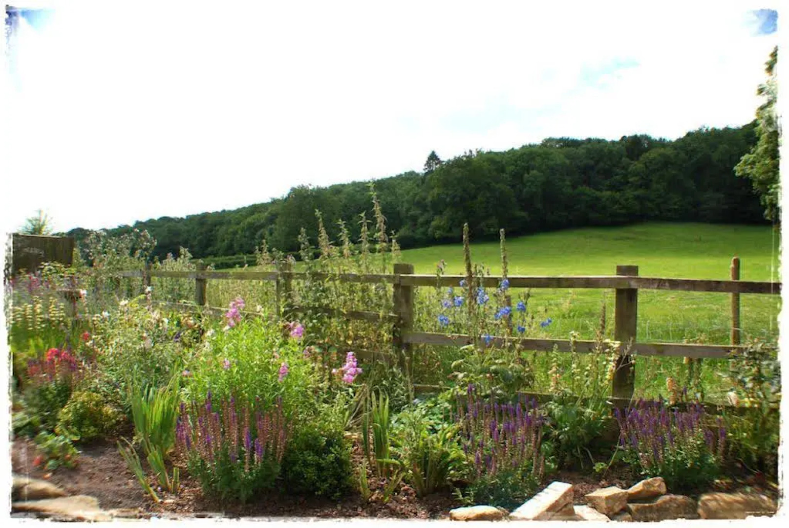 Wood Cottage Bed And Breakfast