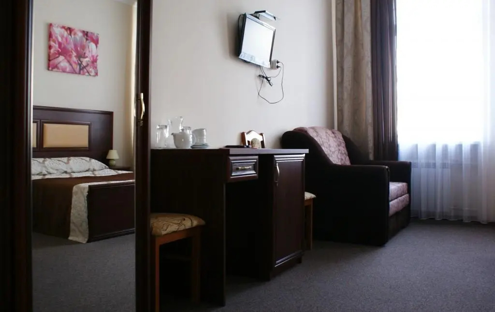 Отель Королевский двор