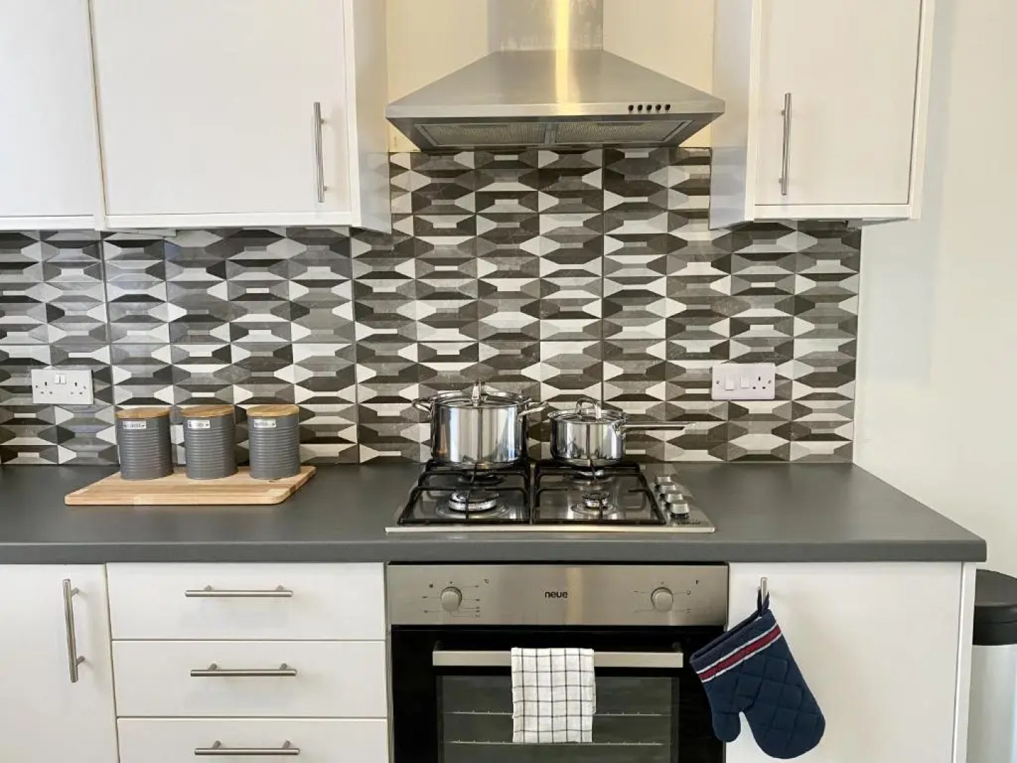 89 St. John's Road Terrace House