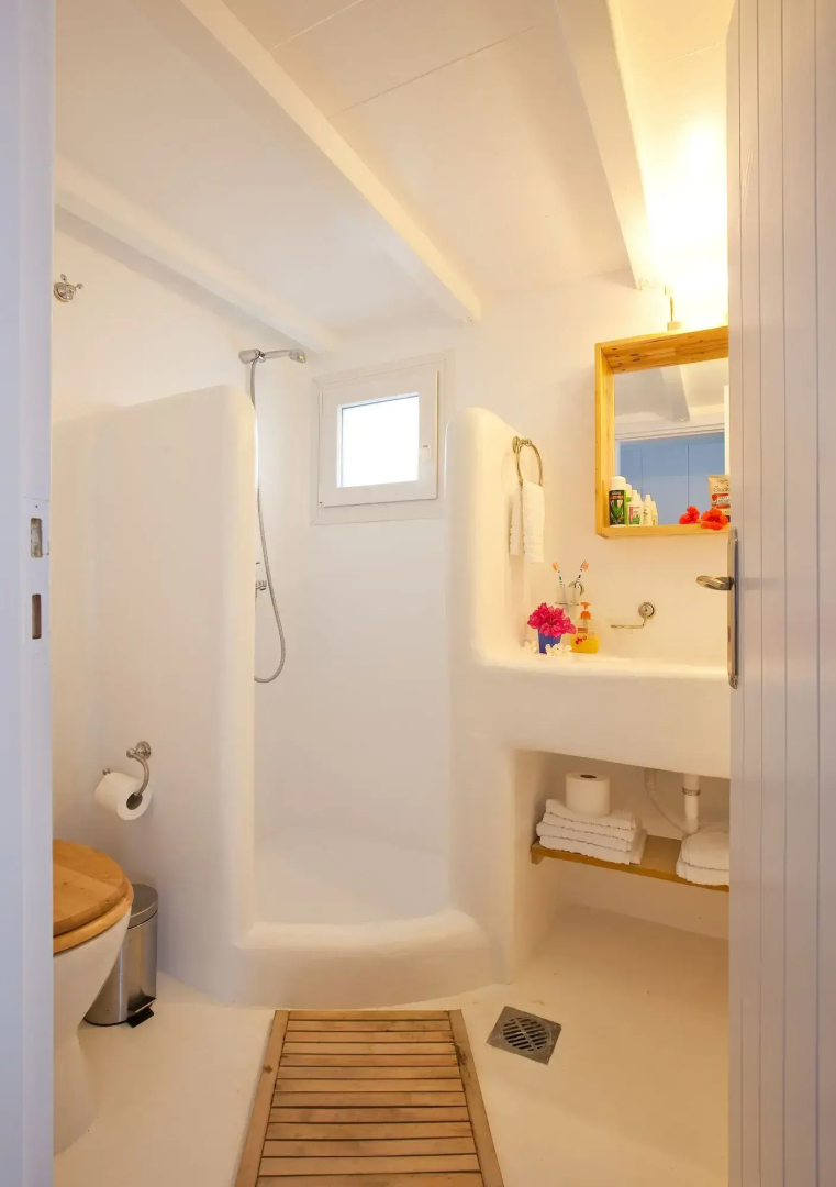 Heliotropio Studios & Apartments