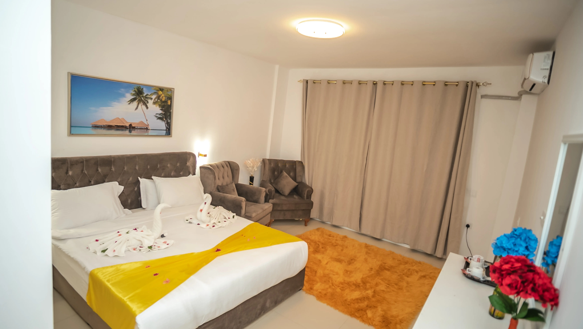 Canary Golden Hotel