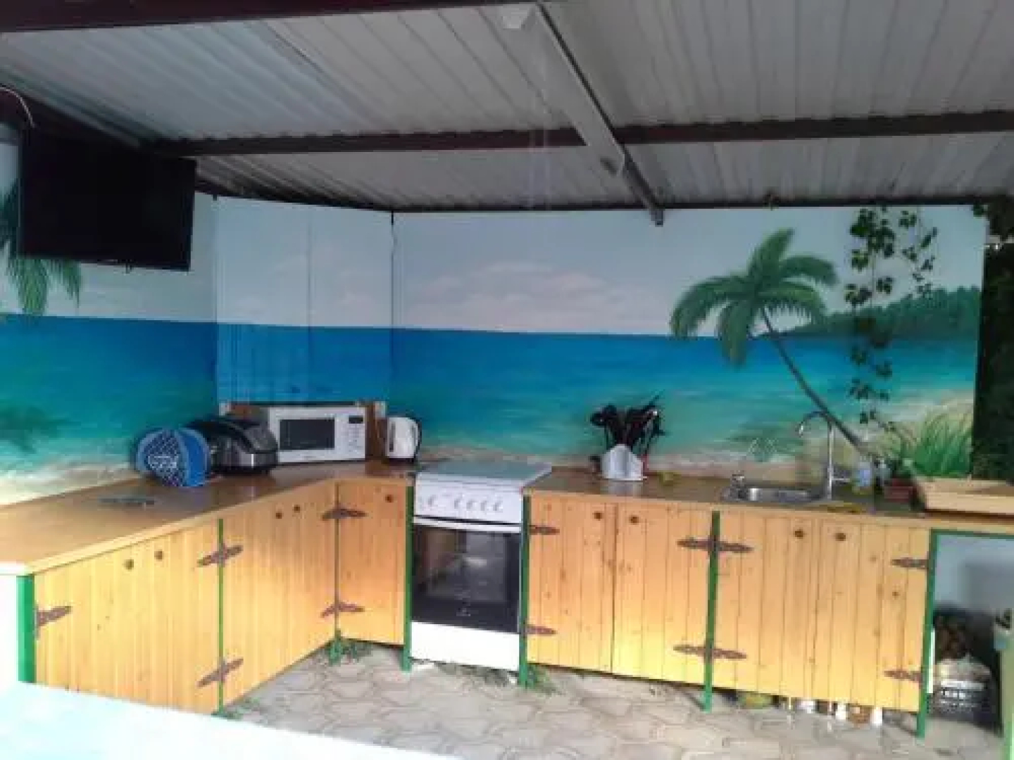 Chastnyy Dom Leto U Morya