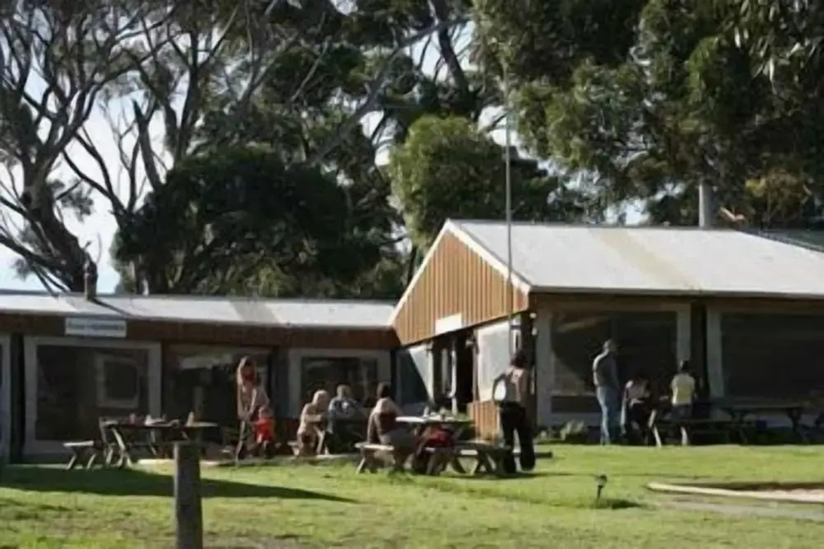 Seal Bay Cottages