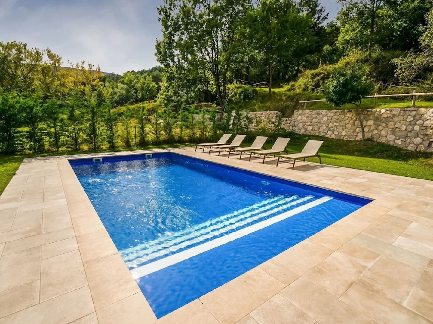 Splendid Cottage in Vallcebre With Private Swimming Pool
