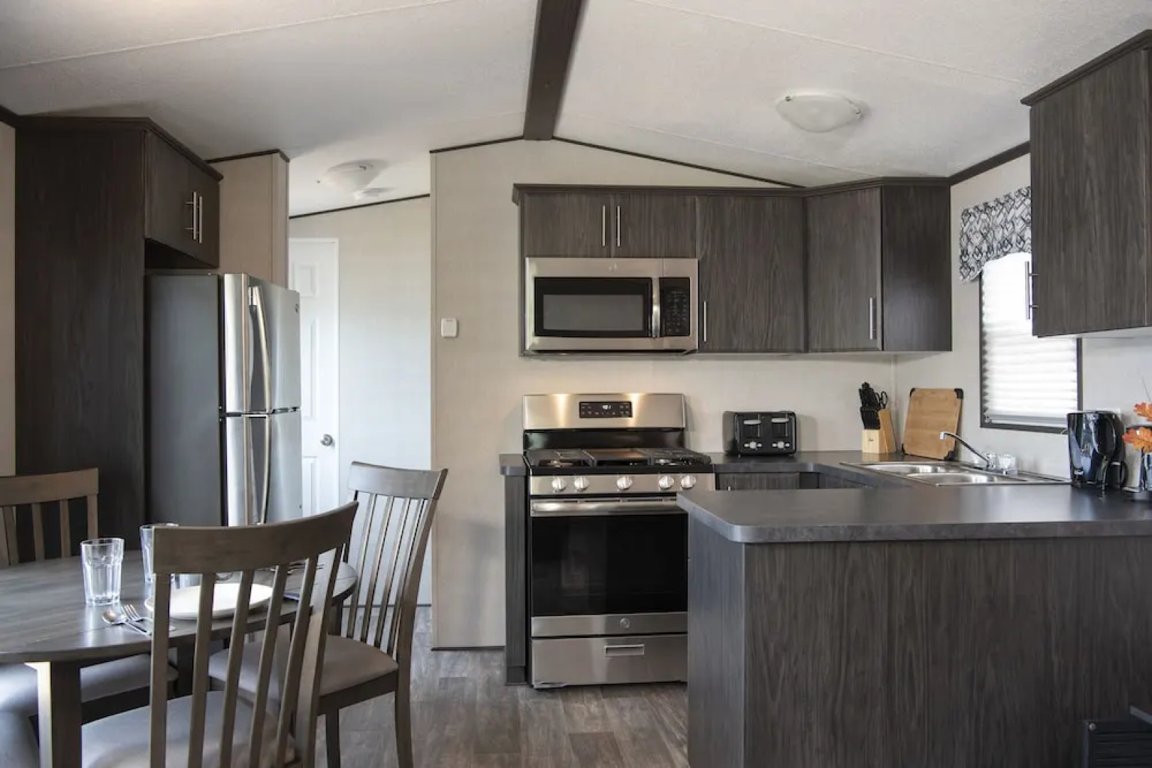 Great Blue Resorts - Woodland Estate