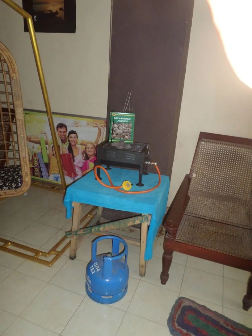 Mount Lanka Hotel & Suites