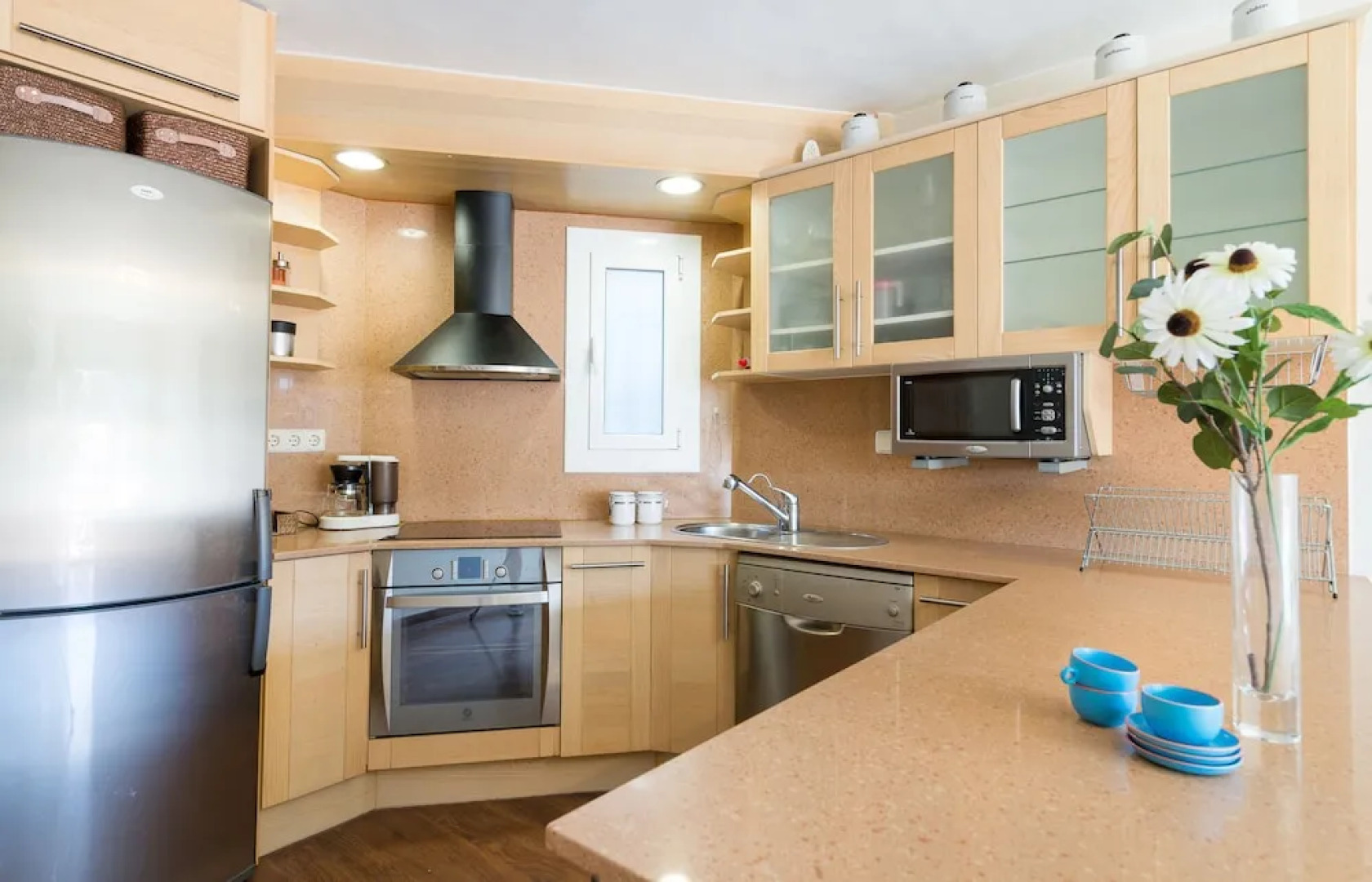 Modern flat  Pool and Tennis area