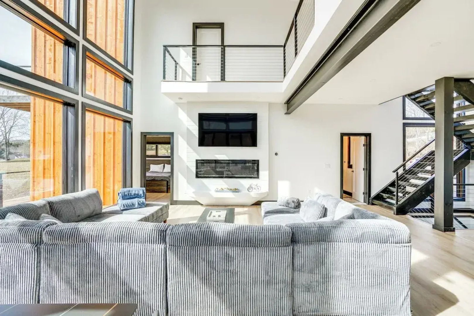 Custom Windham Mtn Villa w/ Pool, Theater & Views!