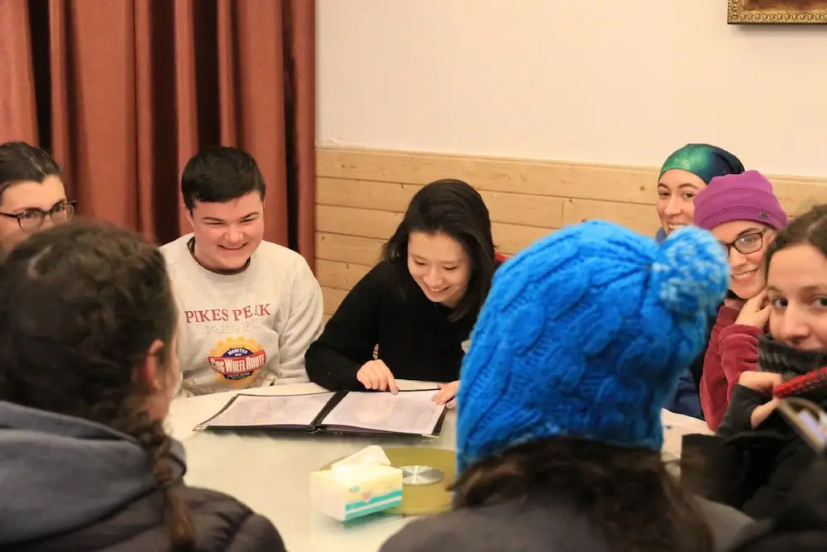 Mount Emei Moon Bay Hotel