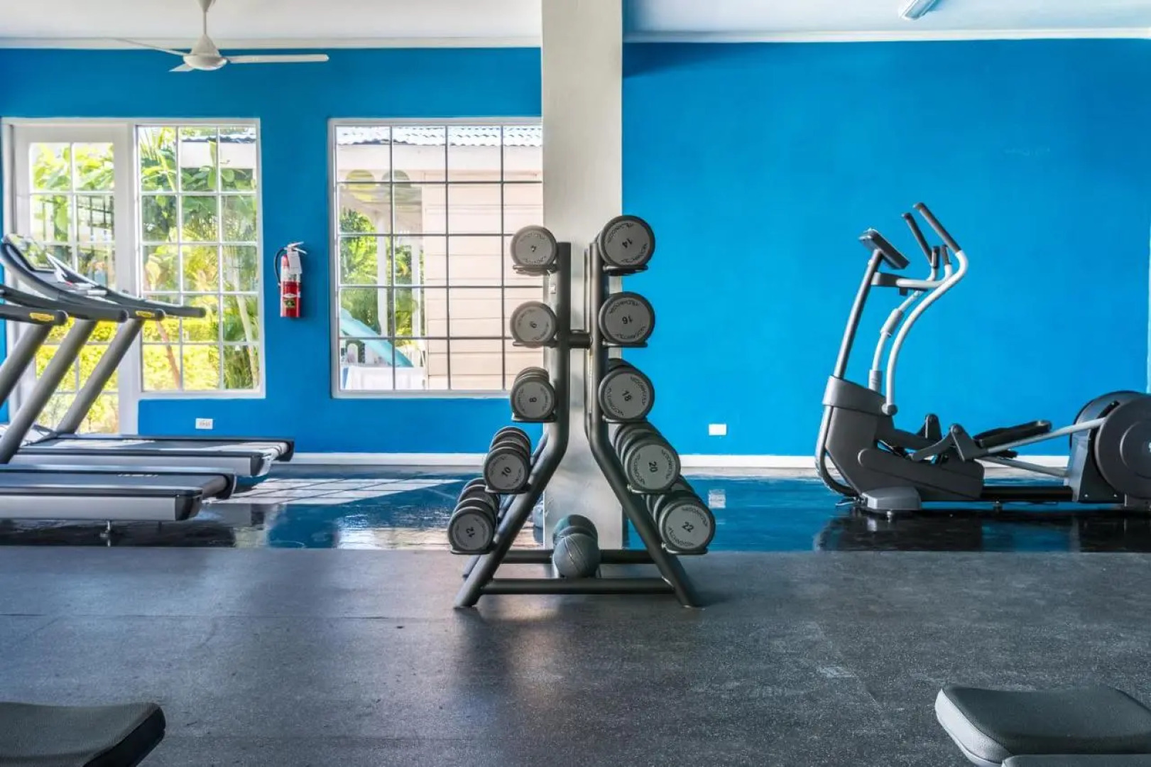 Travellers Beach Resort