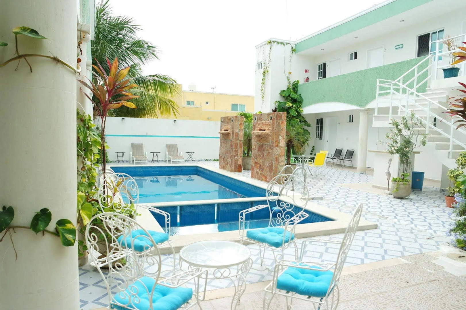 Hotel Ceo Group Malecon