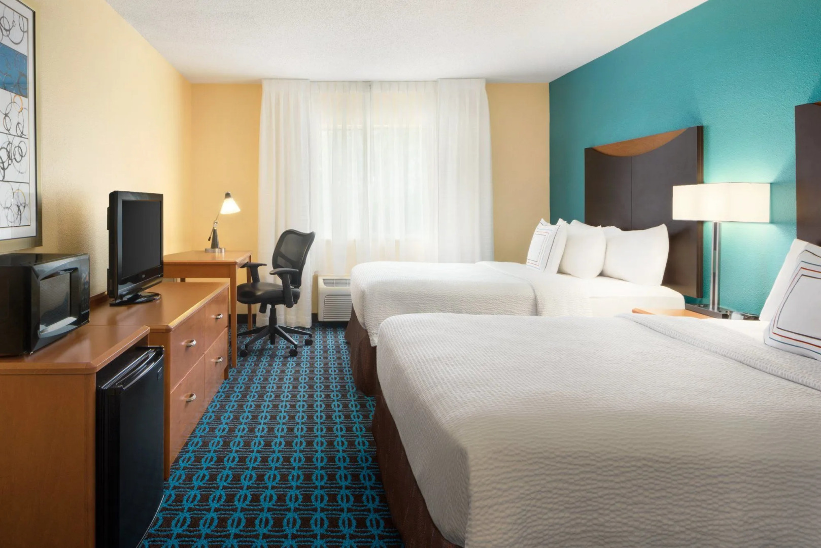 AmeriVu Inn & Suites - Grand Forks