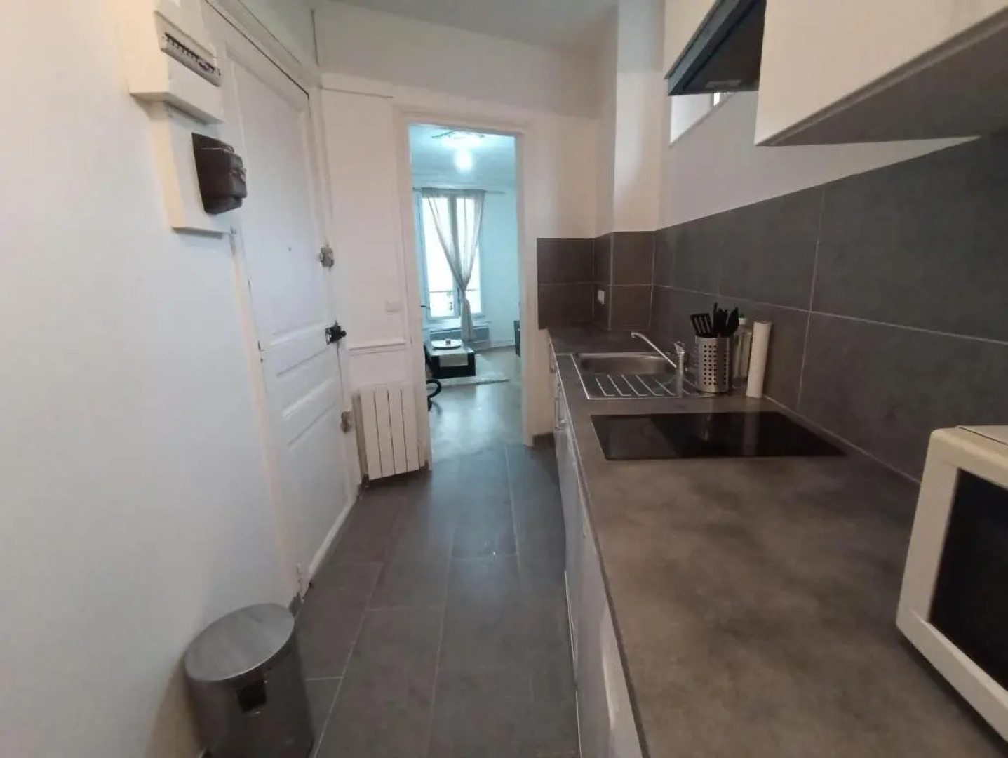 Beautiful appartement, 20 min to Champs-Elysées