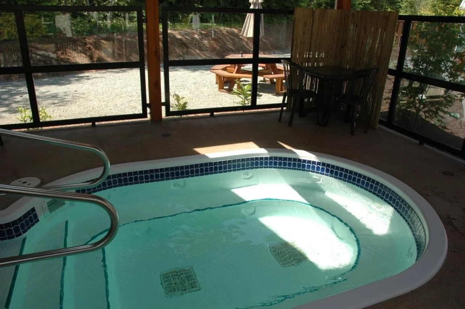 Honeymoon Bay Lodge & Retreat