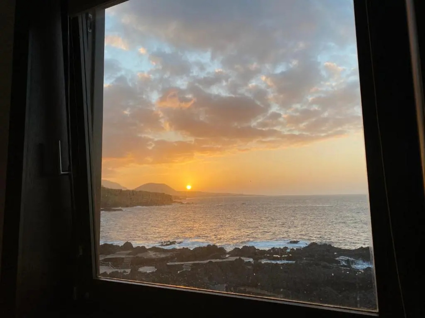 Modern sea front apartment in Garachico I