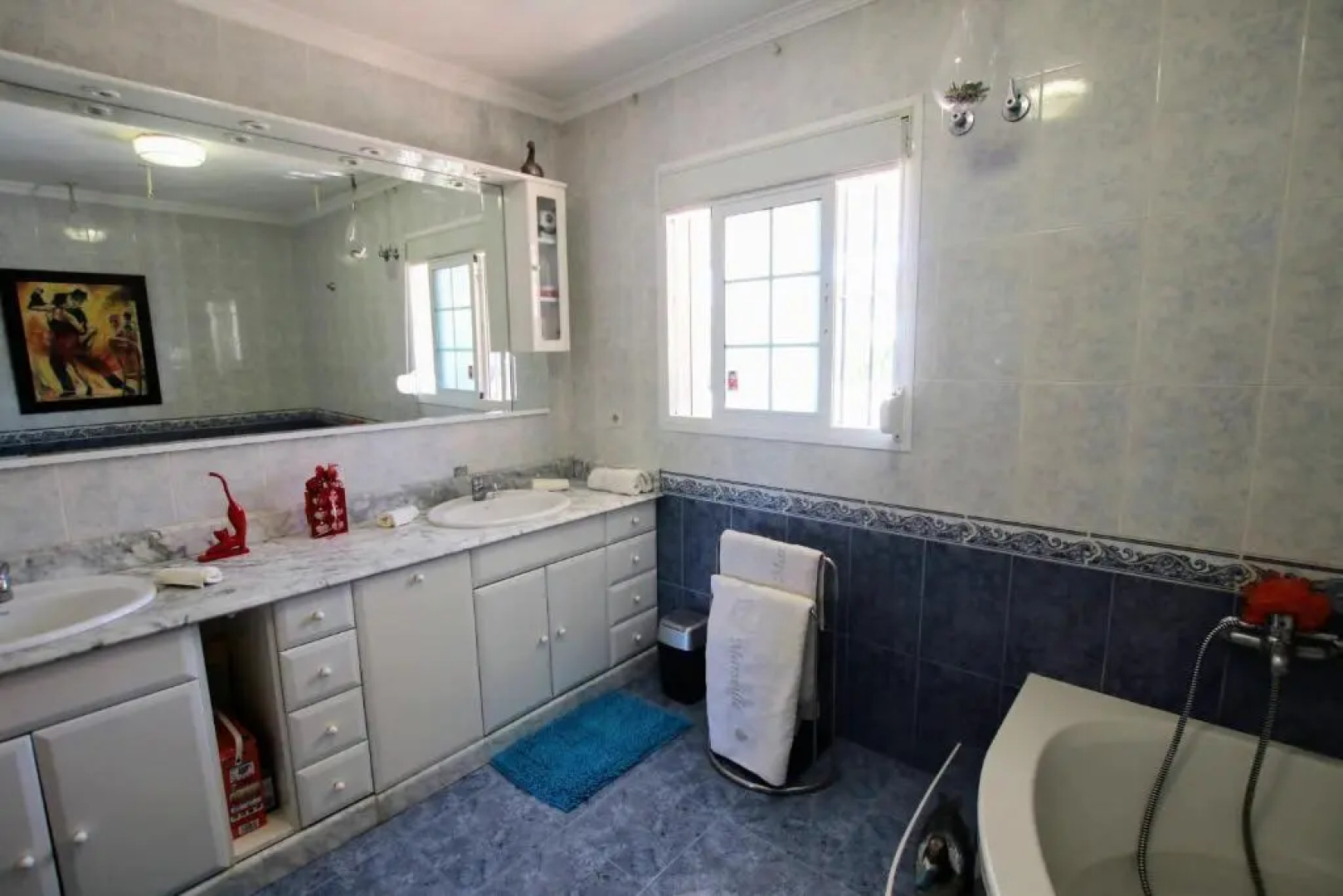 TESS Villa El Mirador