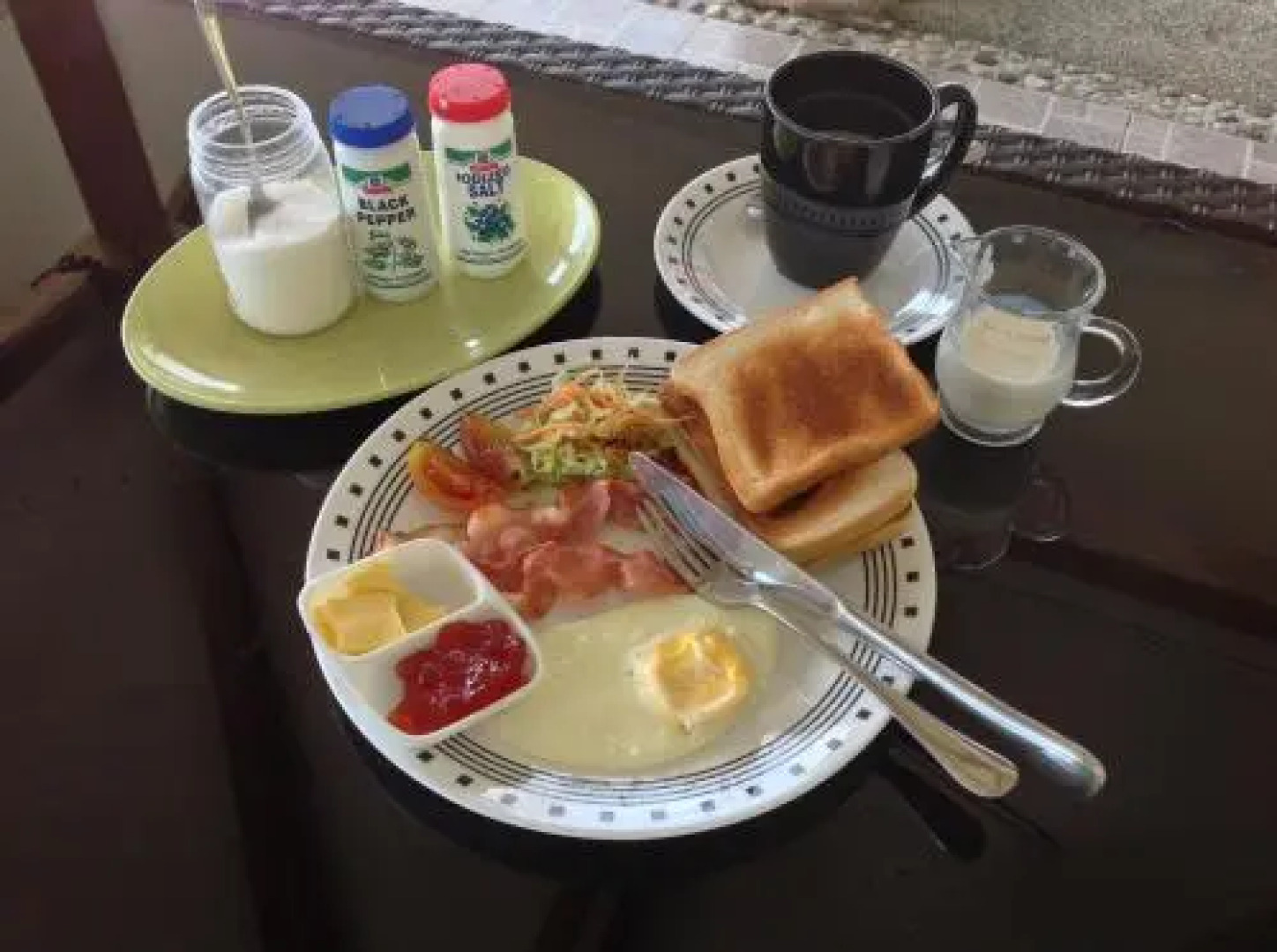 Bamboo Beachhouse Guesthouse