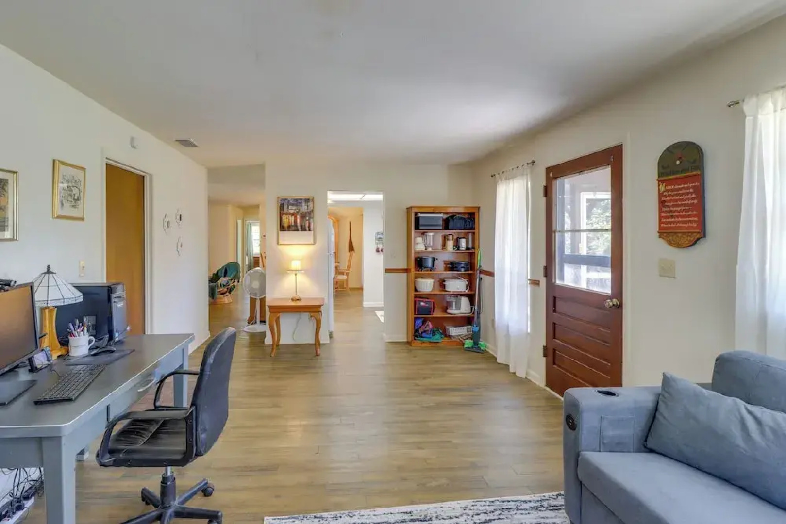 2 Mi to Rainbow River: Home in Dunnellon