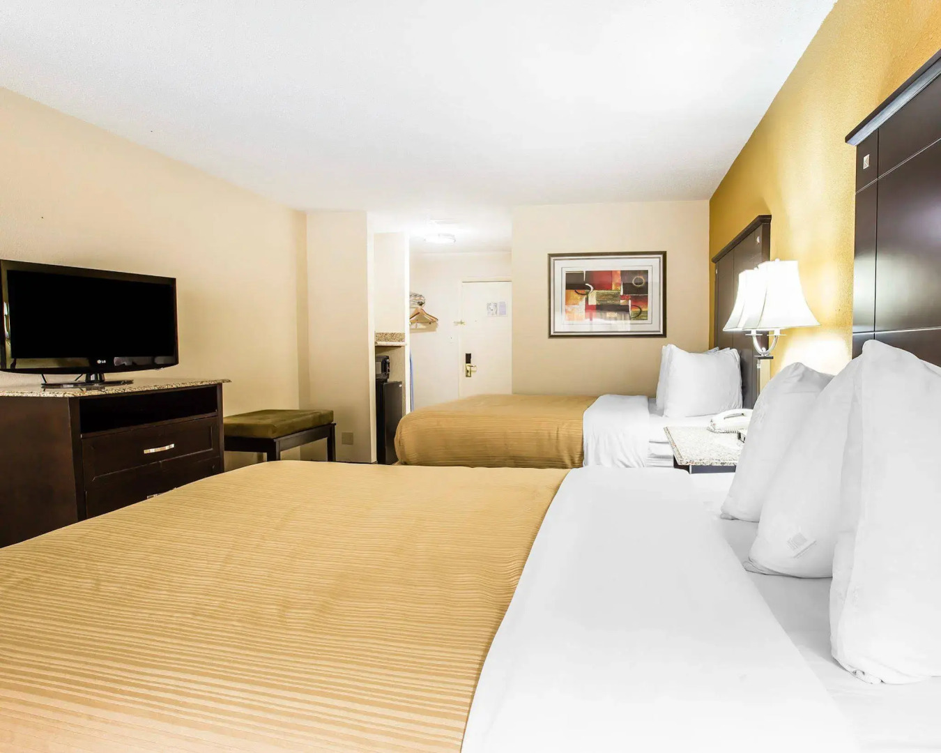 Quality Inn & Suites - Greensboro-High Point