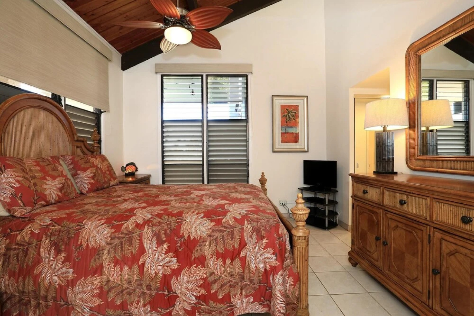 Hale Mahina #b-405 by Ali'i Resorts