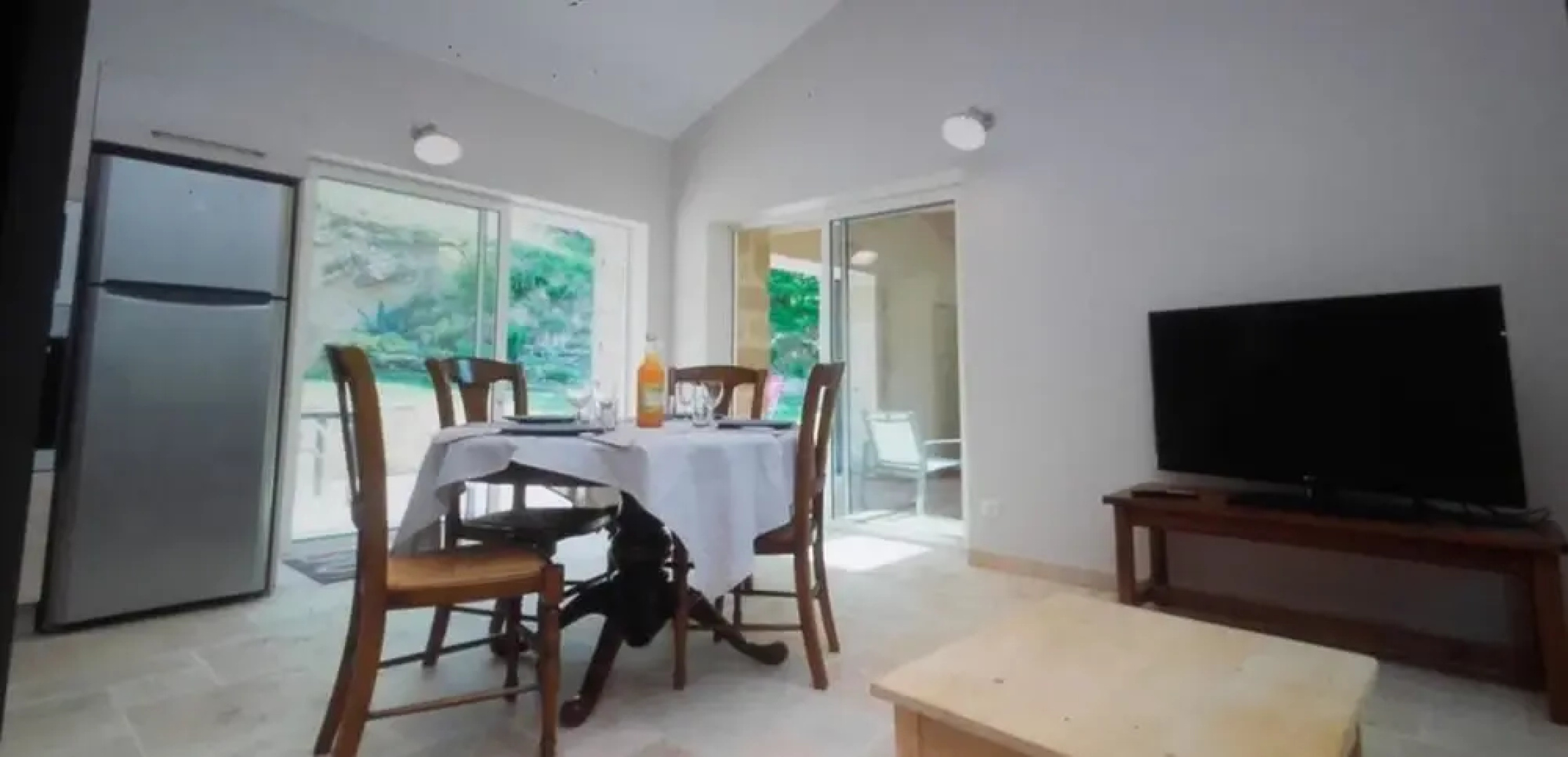 House With 2 Bedrooms in Saint Lattier, With Wonderful Mountain View, Pool Access, Furnished Garden - 50 km From the Slopes