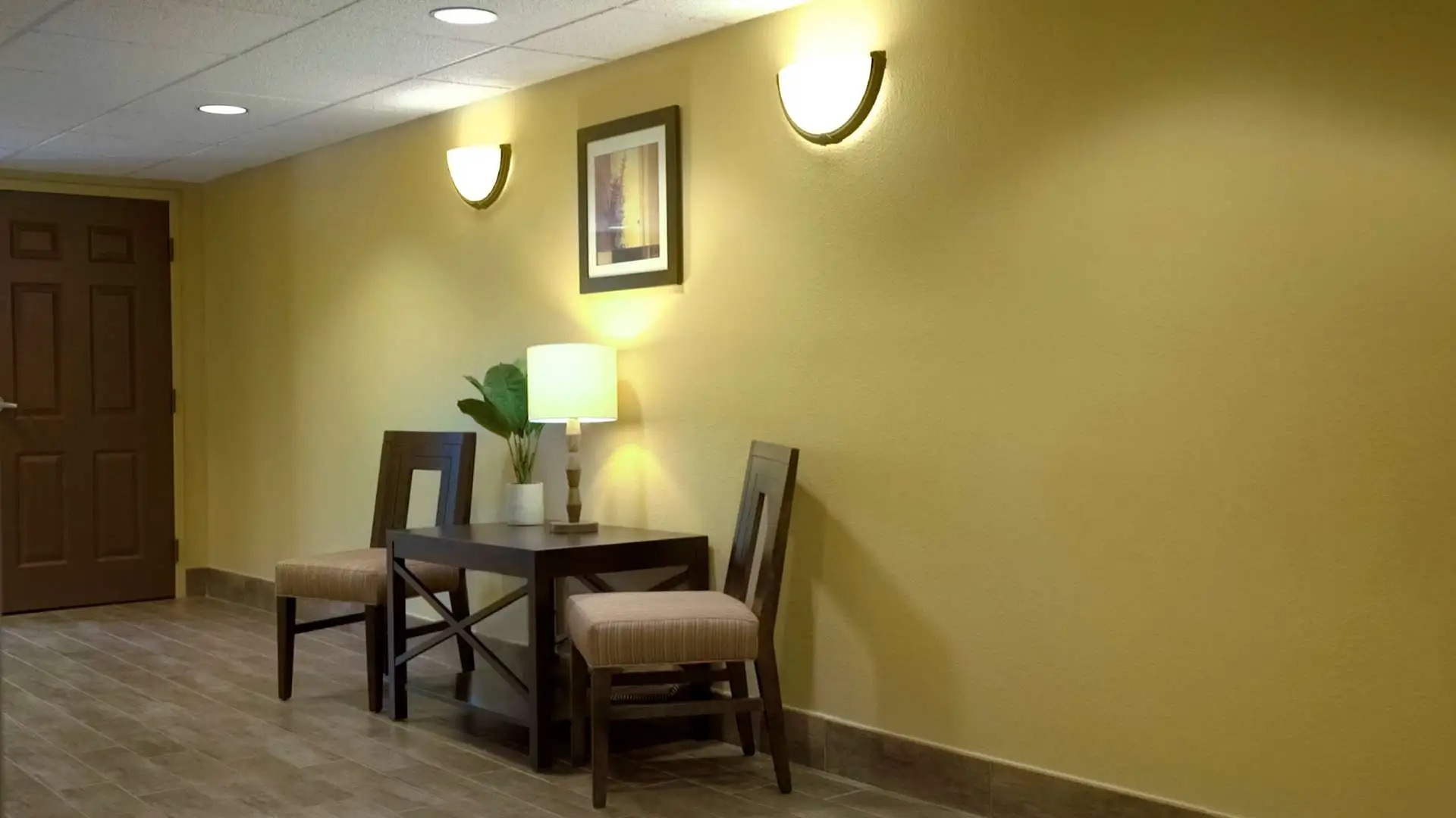 Galleria Palms Hotel