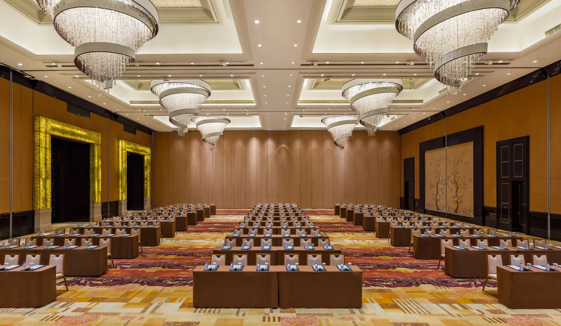 Intercontinental Wuxi by IHG