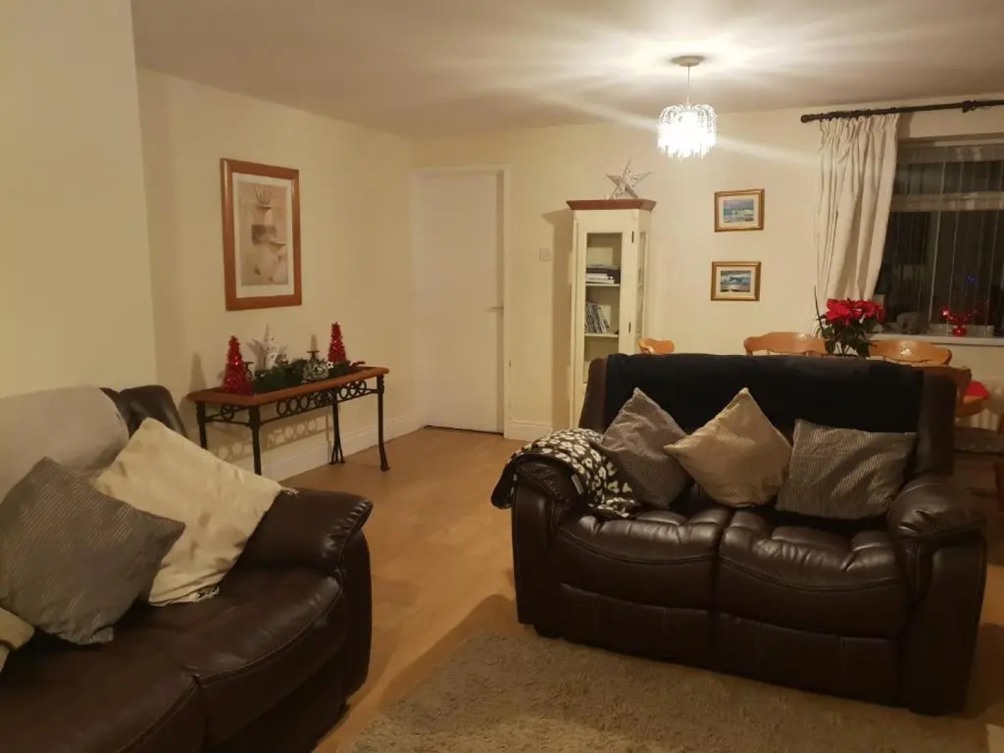 Comfy Quiet Town House