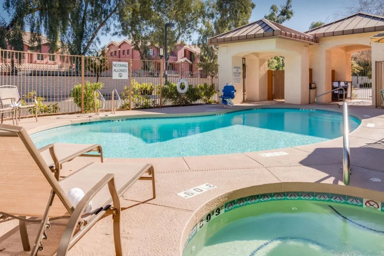 Comfort Inn & Suites At ASU