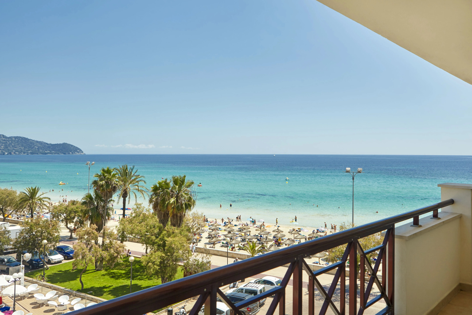 Universal Hotel Bikini