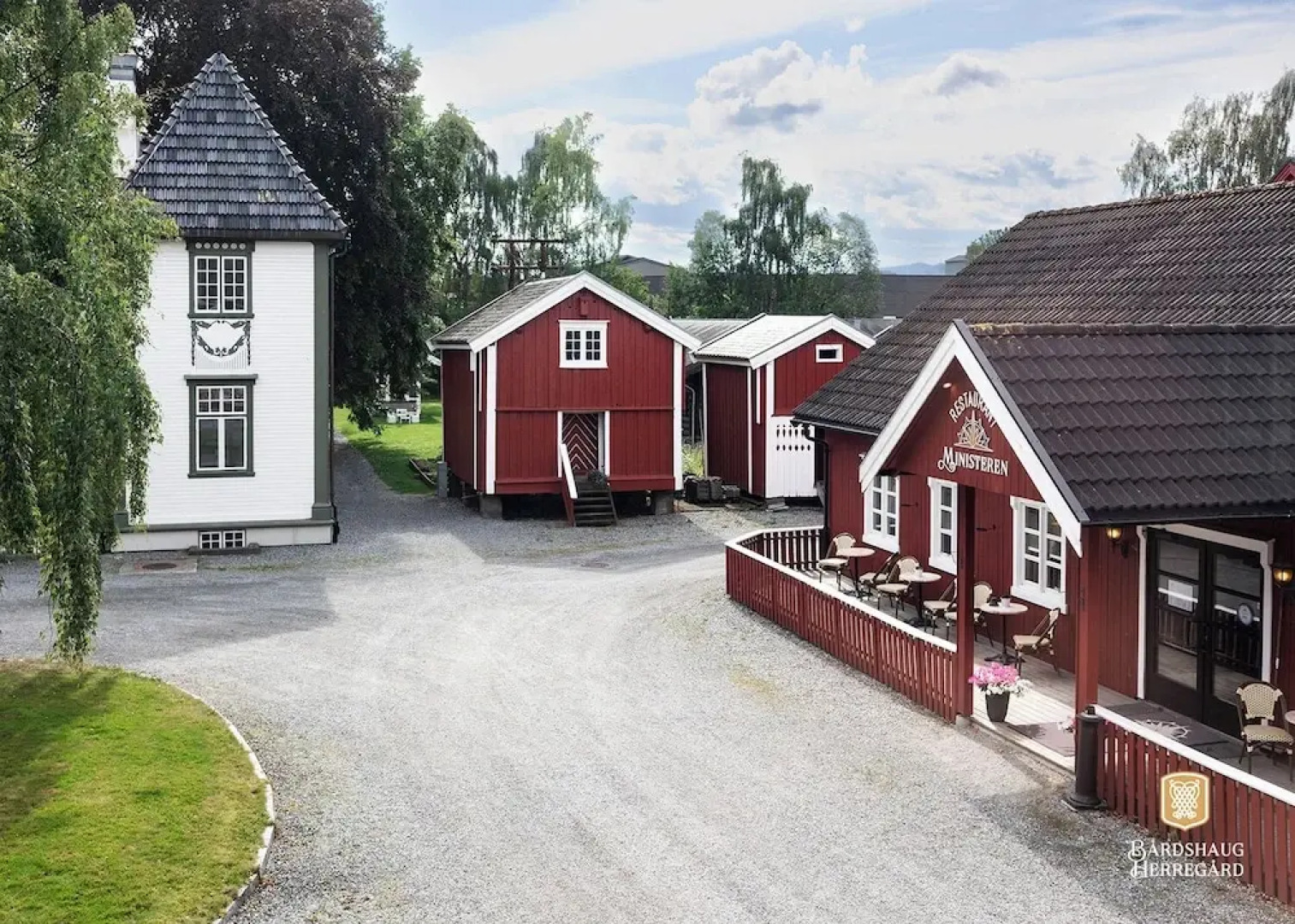 Bårdshaug Herregård