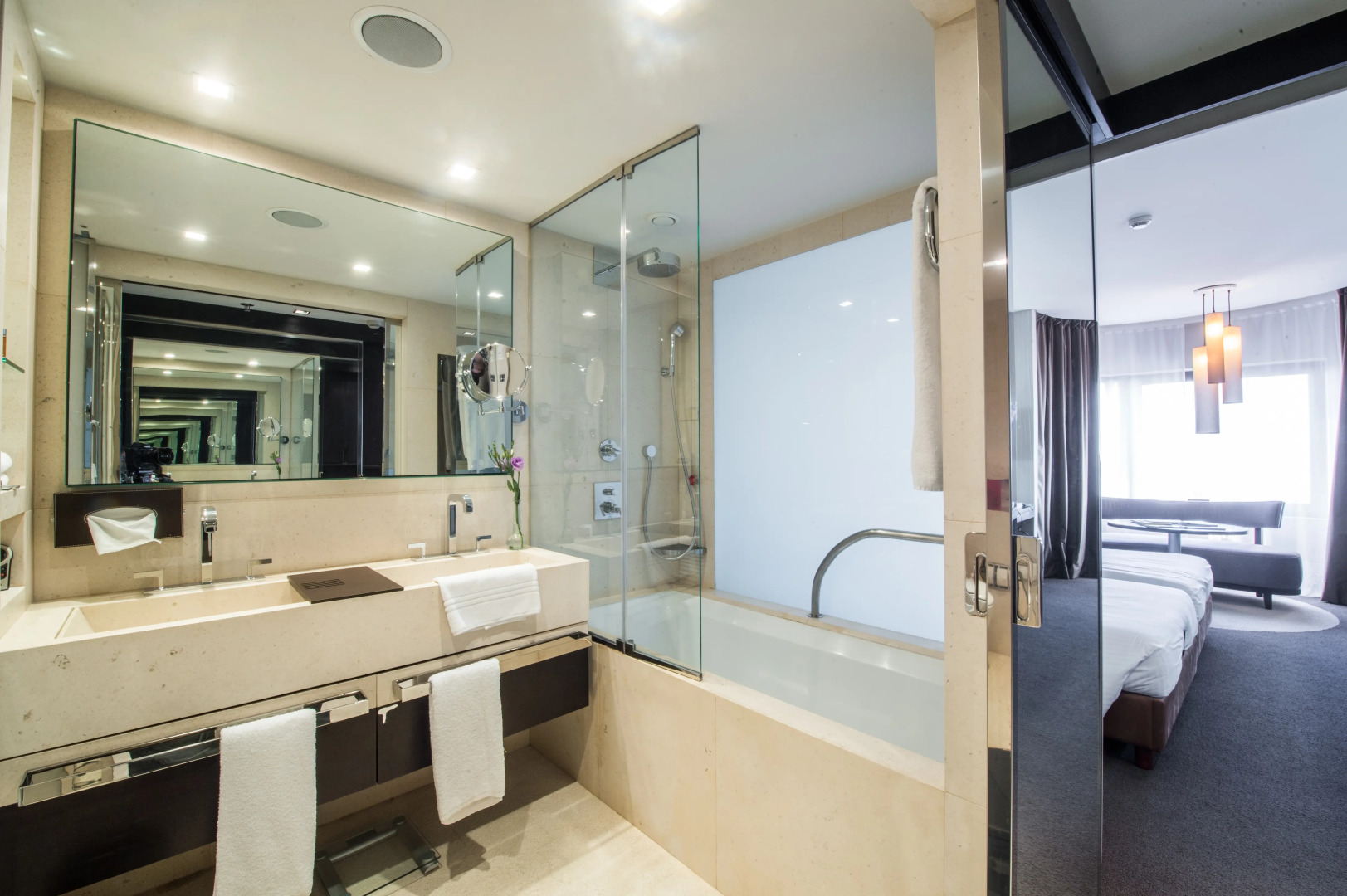 Porto Palácio Hotel by The Editory