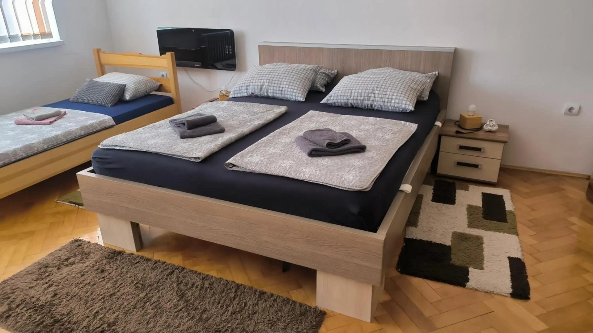 Trosoban stan u Zenici