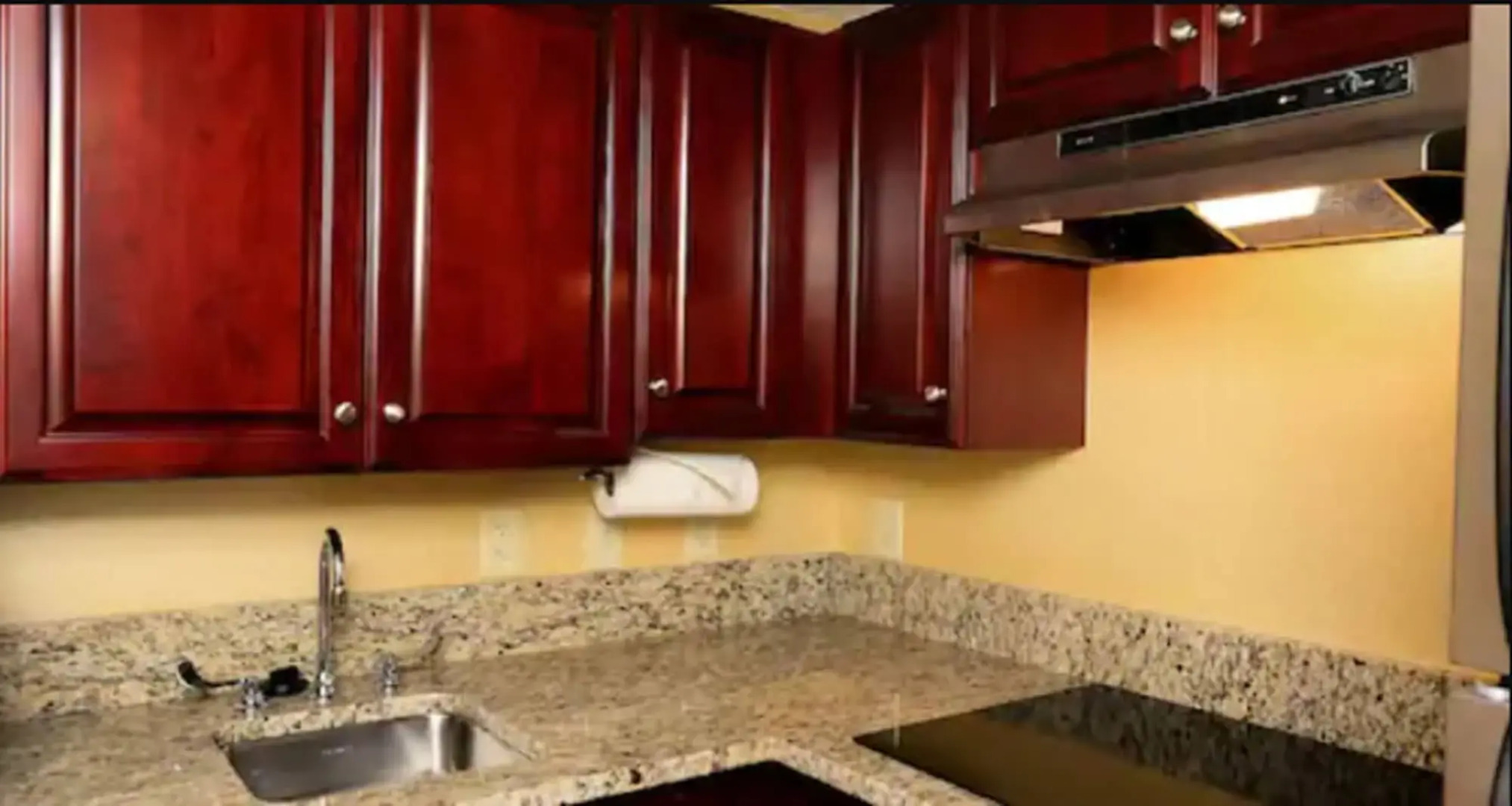 Hampton Inn & Suites Charlottesville-At the University