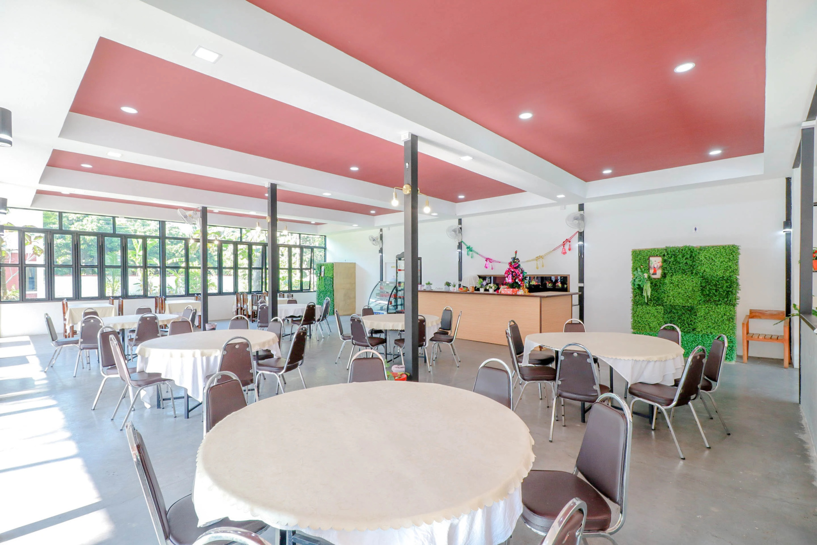 Tong House Resort