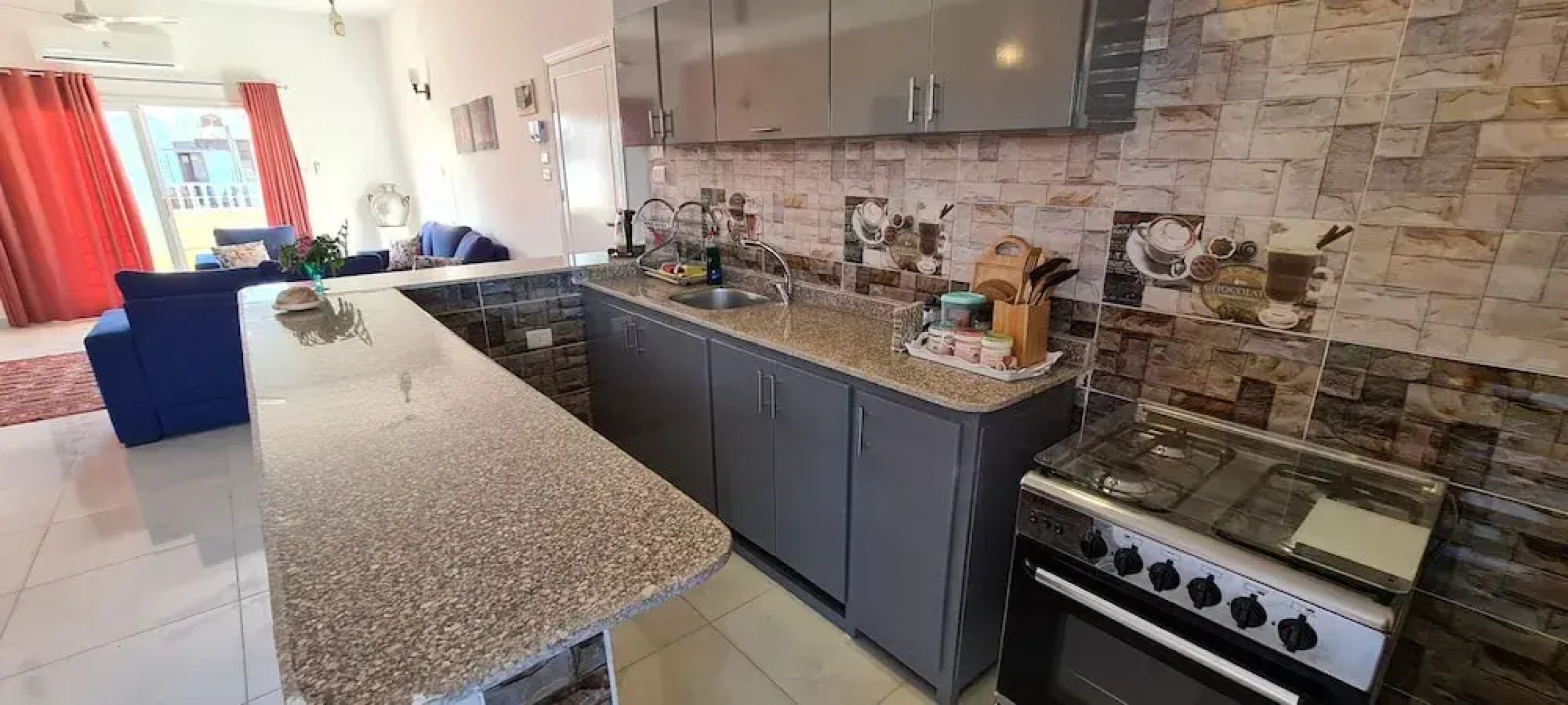 Senmut Luxory Apartments