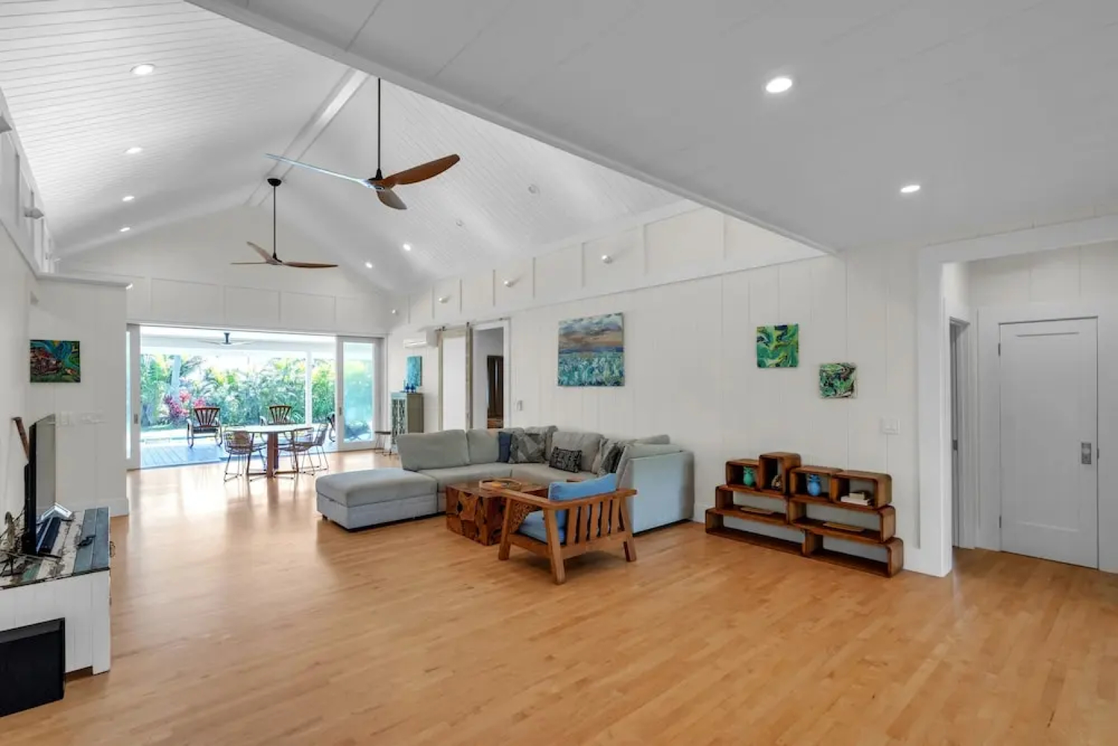 Gorgeous Renovated 1937 Plantation Style Beach House 50 Steps To The Center Of The Beach 5 Bedroom Home by RedAwning