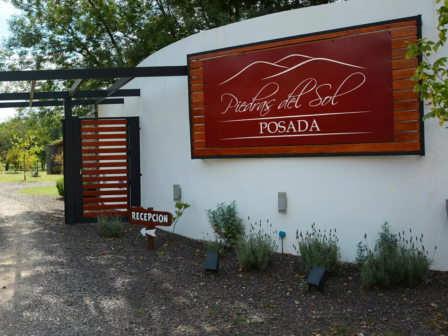 Piedras del Sol Posada