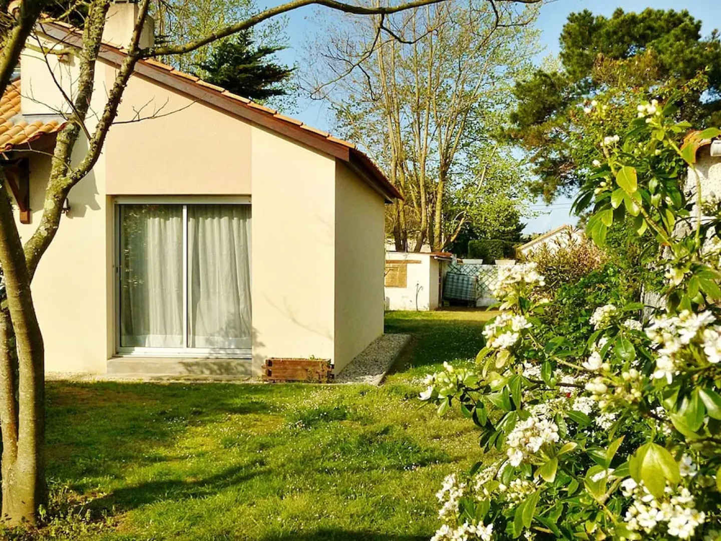 House With 2 Bedrooms in La Plaine Sur Mer, With Enclosed Garden - 150