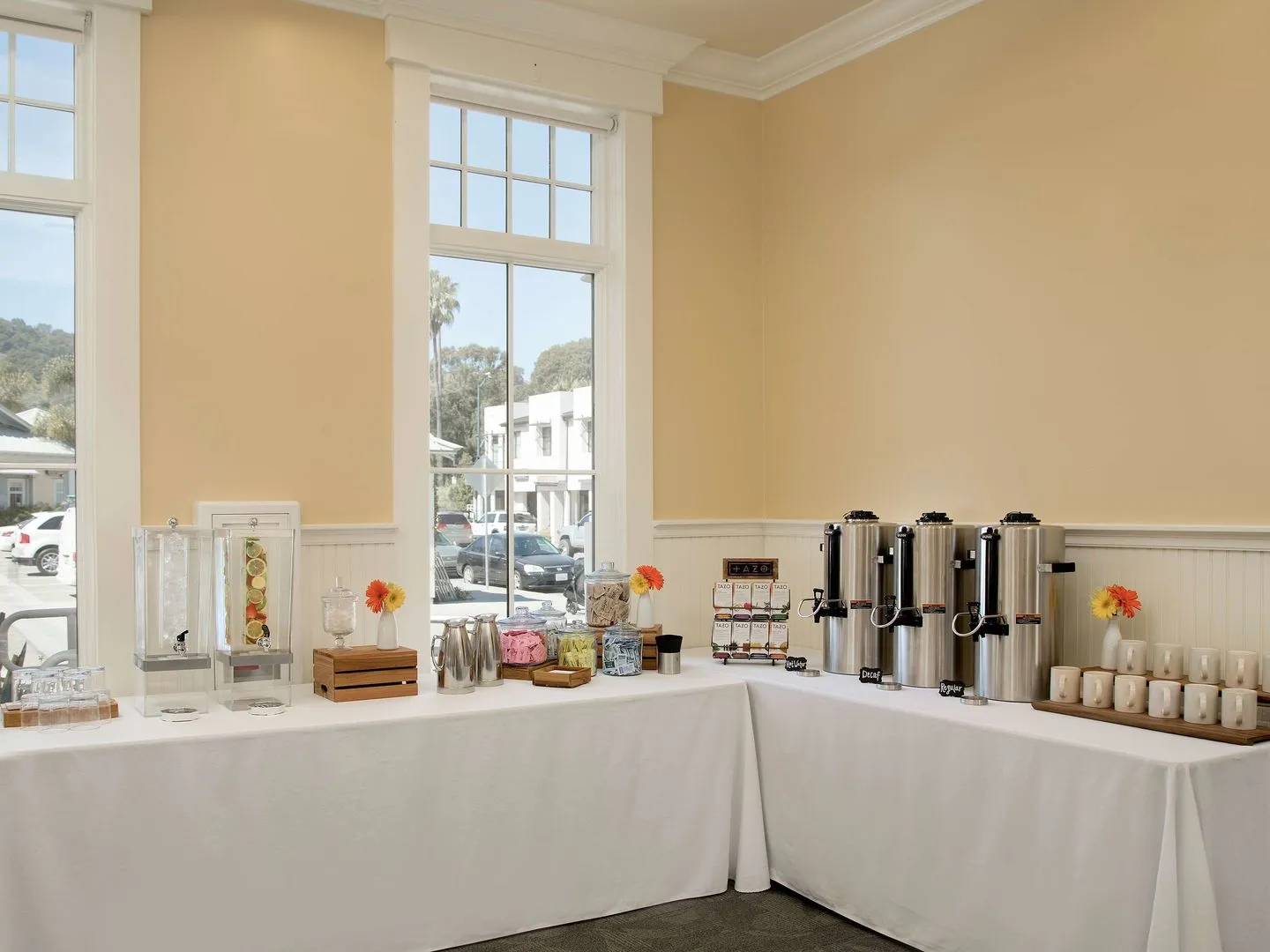 Avila Lighthouse Suites