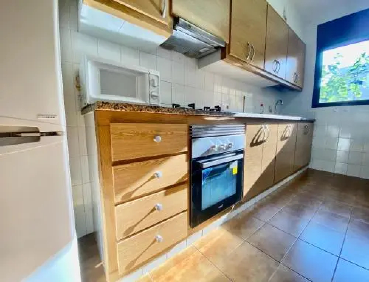 Big One Vilanova Apartment HUTB-015655