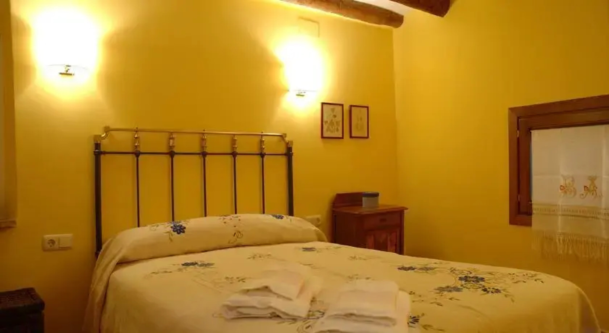 Apartamentos Porches de Guara