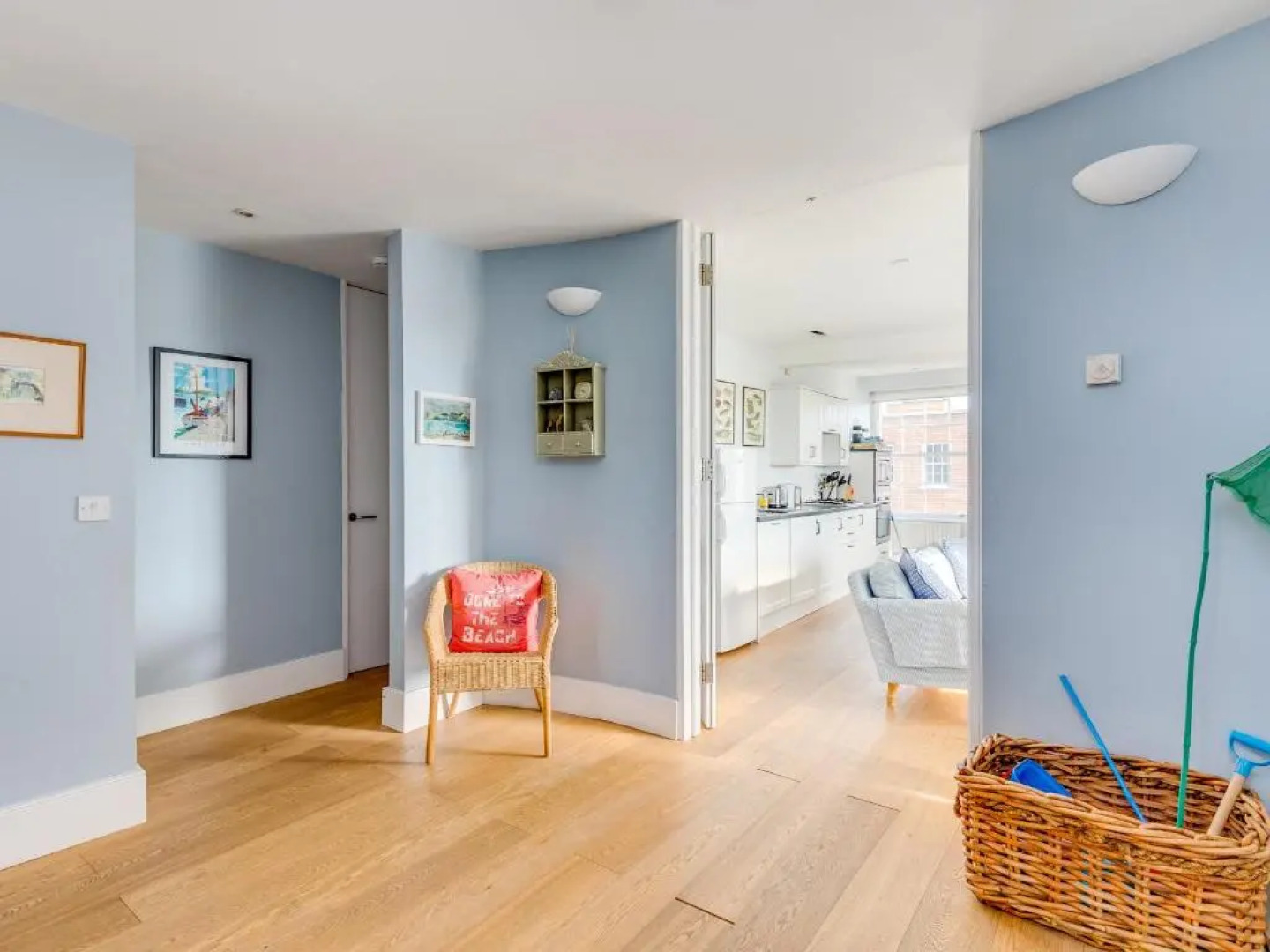Apt 3, 26 Broad Street
