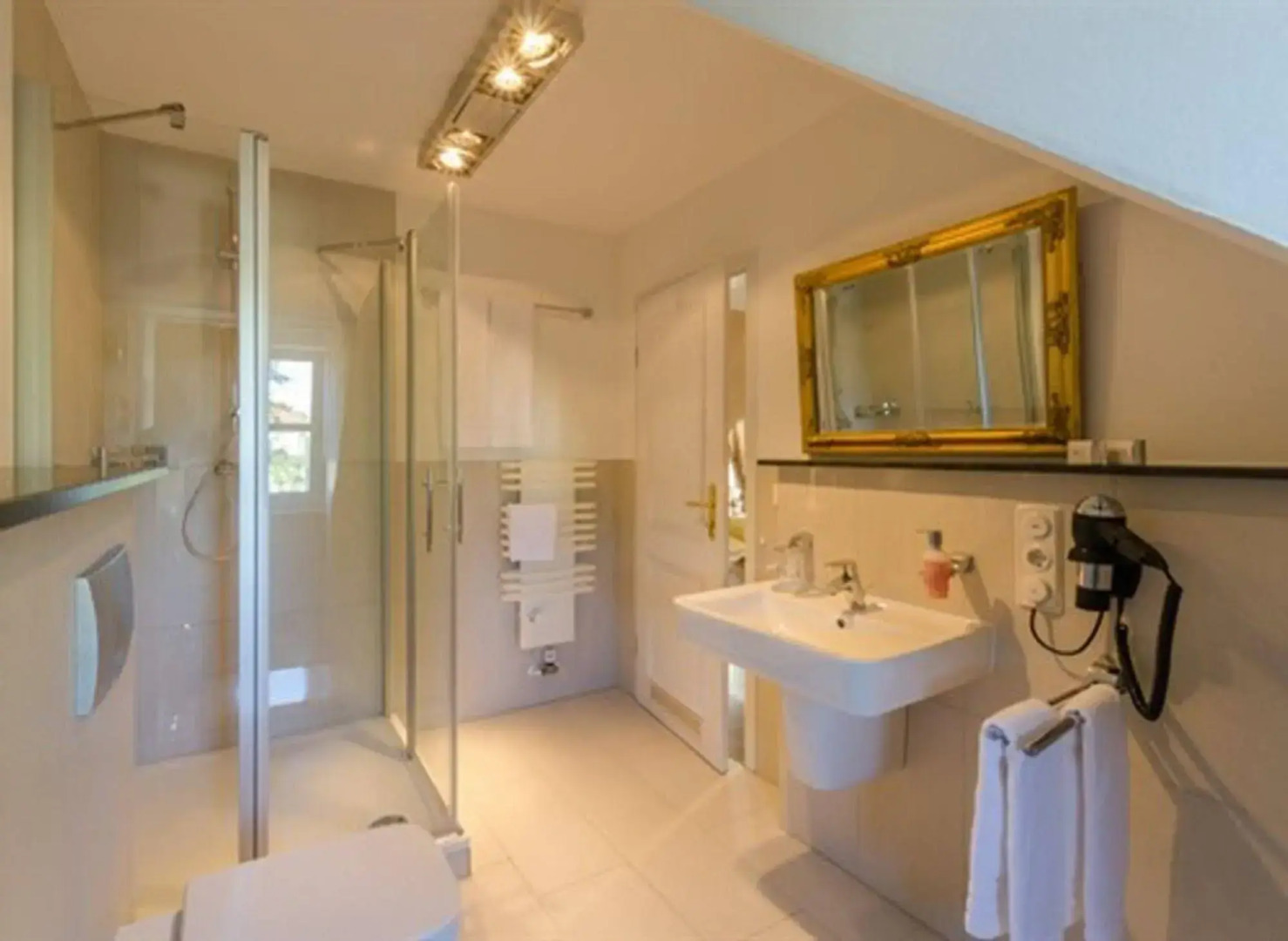 Seeschloss Schorssow