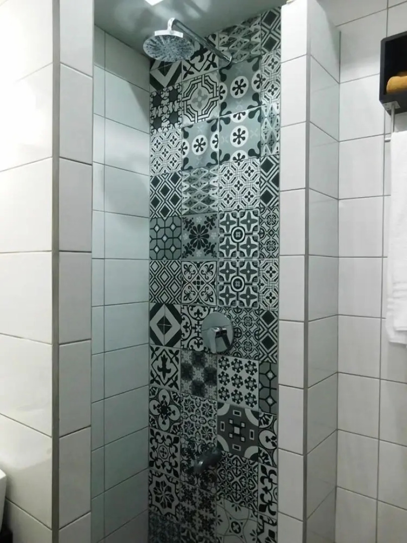 Coral Cove Marina Hotel